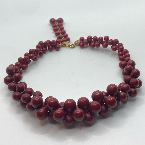 Vtg 60s Miriam Haskell Red Cranberry 3D Bead Choker Necklace 12” + 2” - Picture 3 of 8